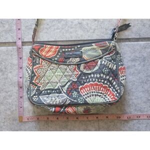 Vera Bradley Nomadic Floral Quilted Crossbody Bag Retired Pattern Zipper Purse